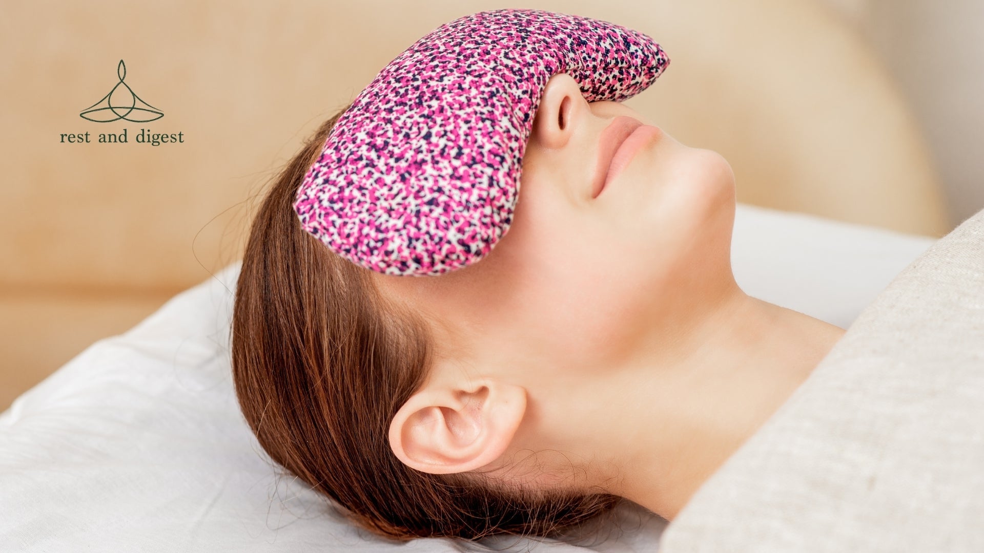 A Guide To Using An Eye Pillow