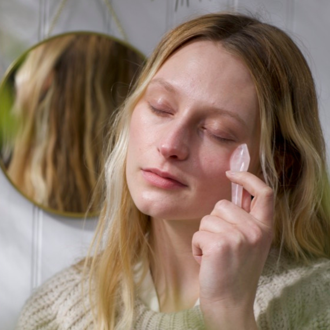girl using rose tool