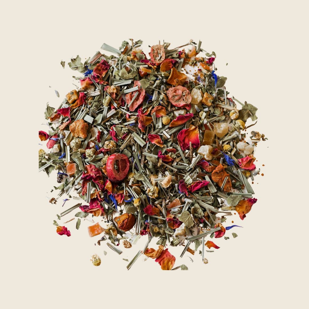 loose leave tea scattered