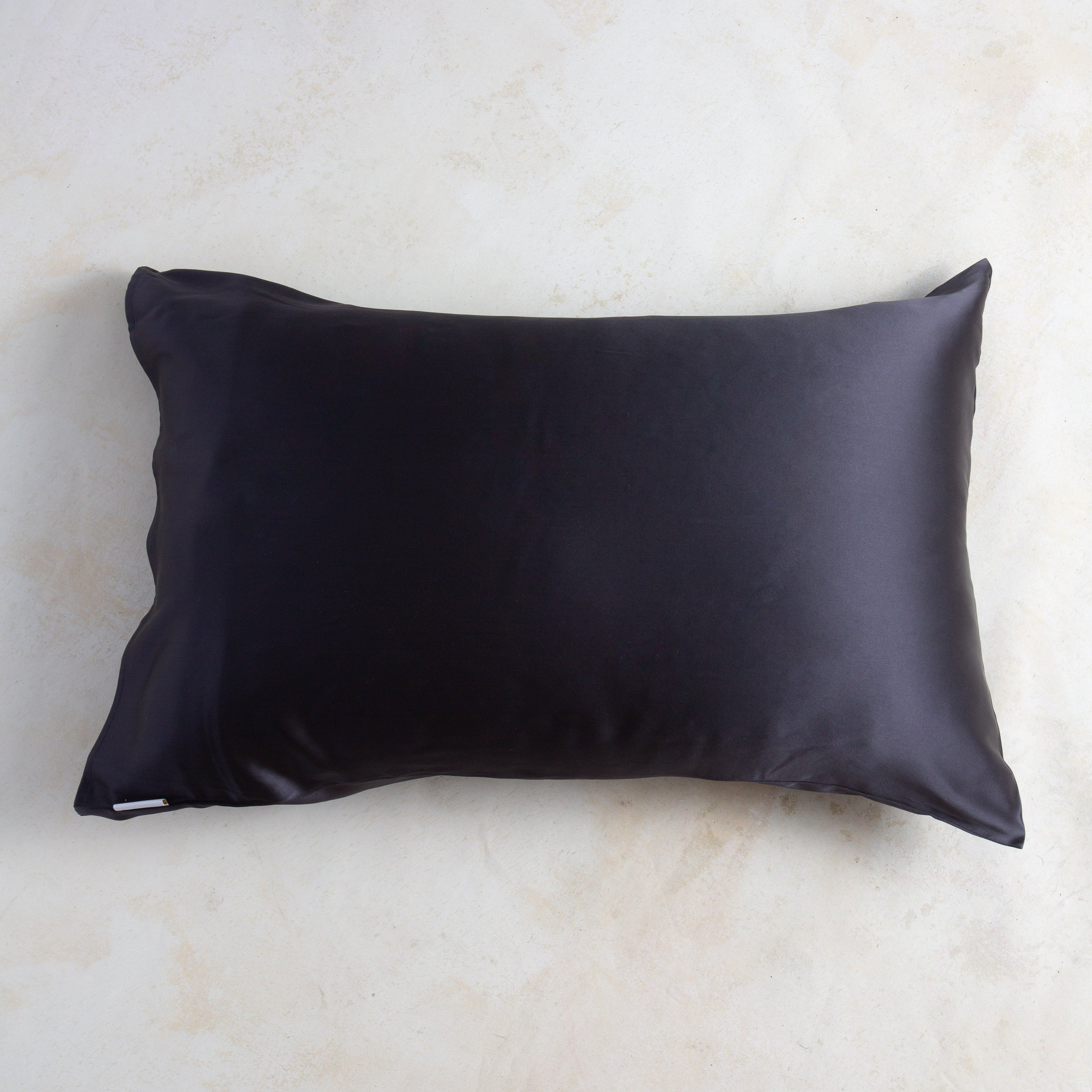 obsidian silk pillow case